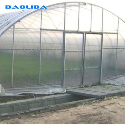Plastikowe tunele jednoprzęsłowe Szklarnie Szklarnia z folii polietylenowej do uprawy warzyw