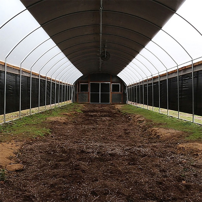Jakość  PE Film Poly Tunnel Automated Blackout Light Deprivation Greenhouse For Herbs fabryka