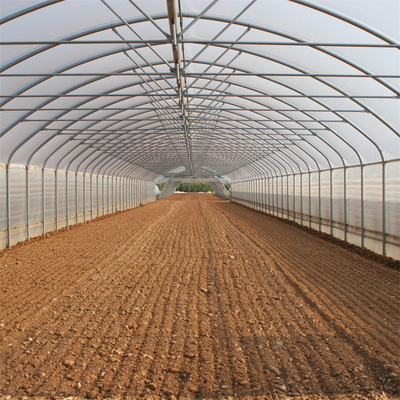 Szklarnia tunelowa z pojedynczym przęsłem z tworzywa sztucznego do uprawy roślin rolniczych